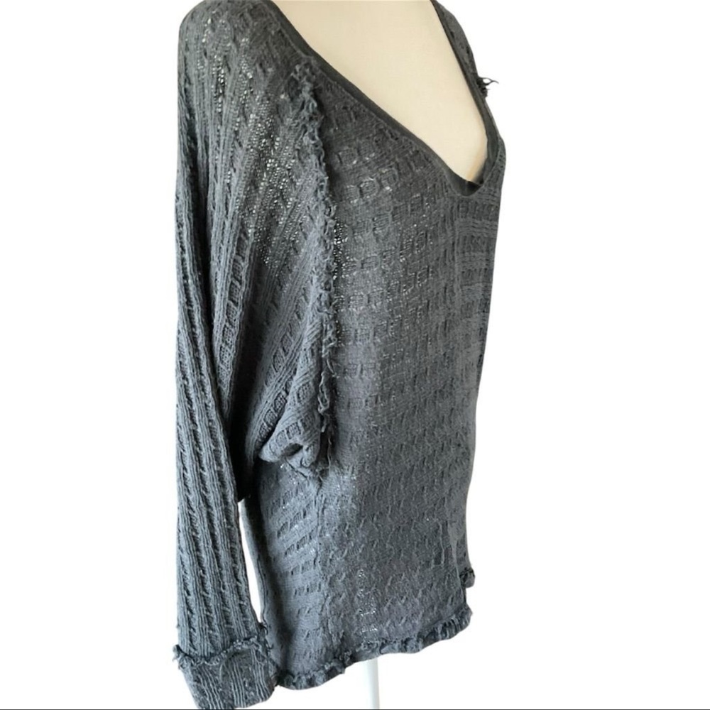 Free People We The Free Women's Gray Medium Thien's Hacci Long Sleeve Sweater​ - Picture 5 of 9